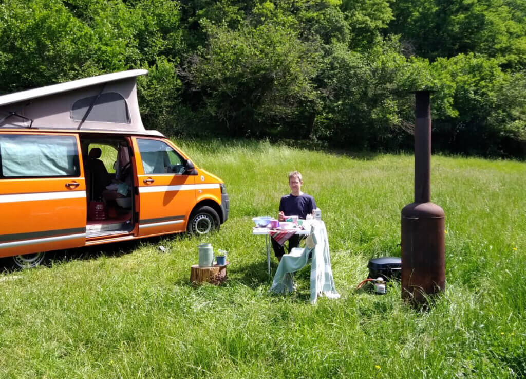 No internet, no electricity, but an oven and a camper van