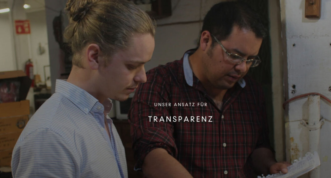 Retraced-Gründer mit Cano-Schuster bei der Arbeit (Quelle: The CANO Shoe)