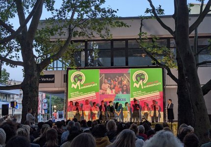 clashing-differences-premiere-mehringplatz-berlin