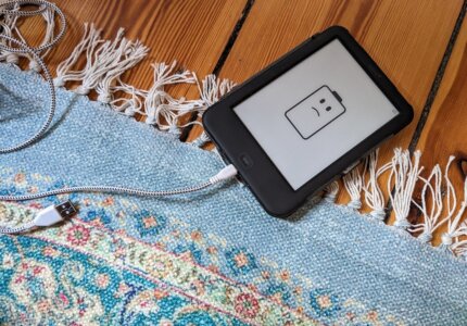 unhappy-power-tolino